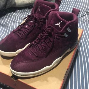 Jordan 12 Bordeaux